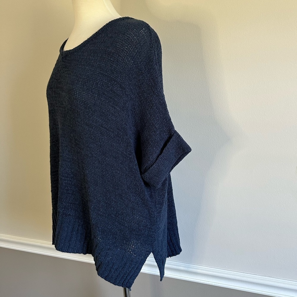 NWT , Oddy Sweater Poncho, Size S/M - Picture 4 of 5